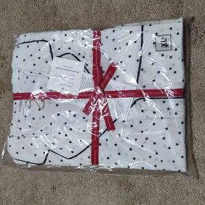 beachlunchlounge White Star Pajama Set